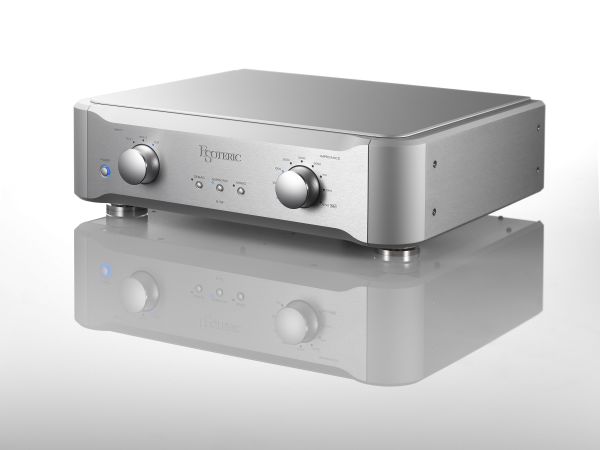 ESOTERIC E-02 Balanced Phonostage Preamplifier